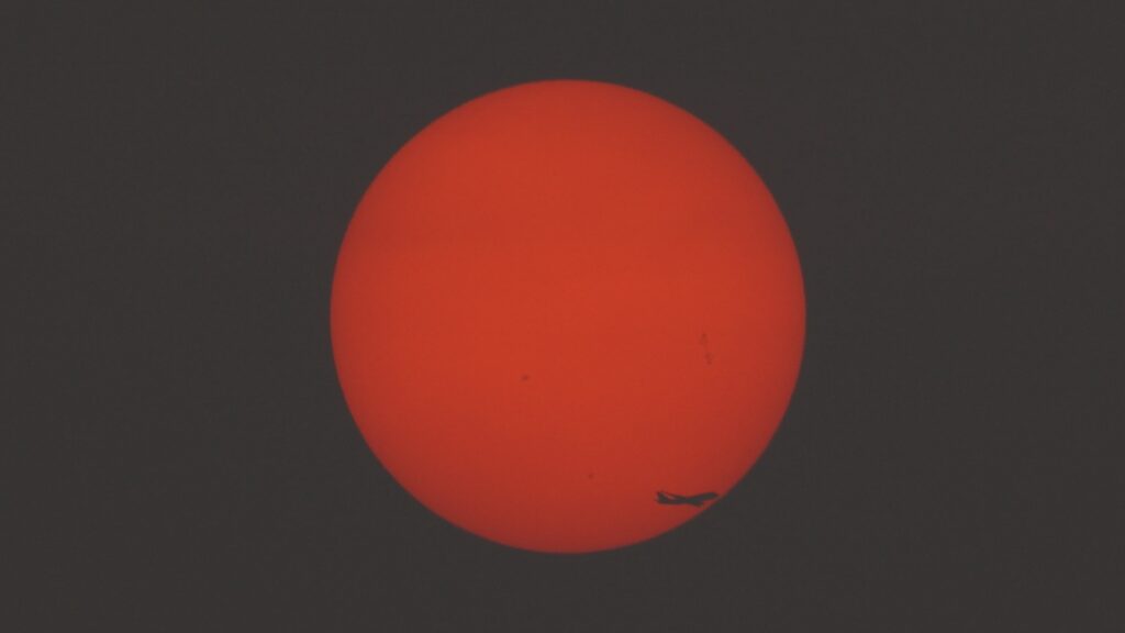 Quentin Delobel Photography Red Sun Plane Montreal May 2023